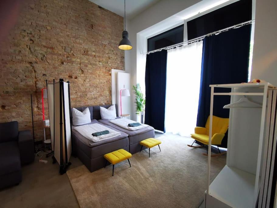 Sc 00 Loft By Rockchair L Superhost Status L Unique & Style Loft 205 Sqm 2 Floors Tablefootball Tabletennis 3 Bathrooms Boxspringbeds Welcomes You! Berlin