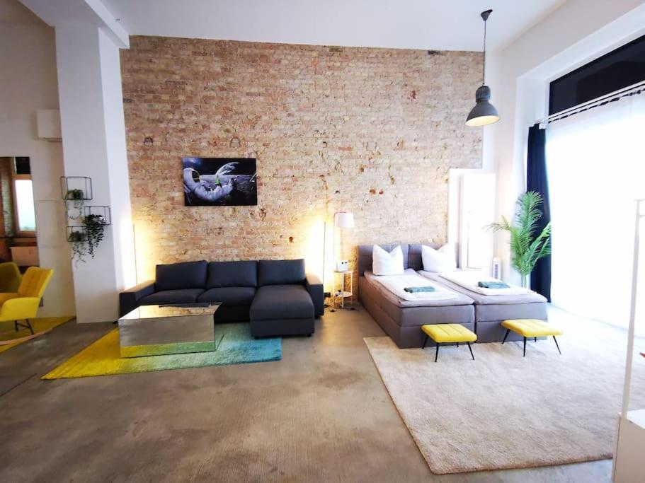 Apartment Sc 00 Loft By Rockchair L Superhost Status L Unique & Style Loft 205 Sqm 2 Floors Tablefootball Tabletennis 3 Bathrooms Boxspringbeds Welcomes You!