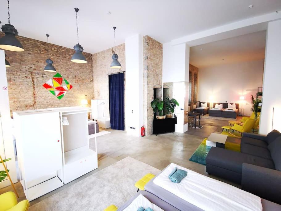 Apartment Sc 00 Loft By Rockchair L Superhost Status L Unique & Style Loft 205 Sqm 2 Floors Tablefootball Tabletennis 3 Bathrooms Boxspringbeds Welcomes You!