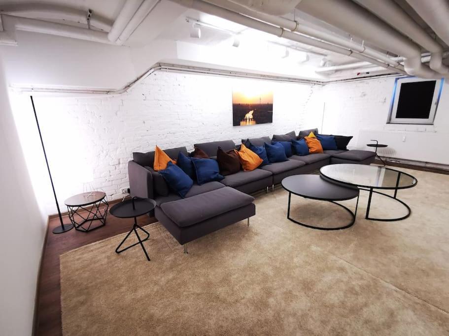 Apartment Sc 00 Loft By Rockchair L Superhost Status L Unique & Style Loft 205 Sqm 2 Floors Tablefootball Tabletennis 3 Bathrooms Boxspringbeds Welcomes You! *