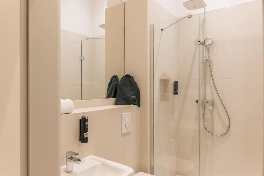 Homaris Frankfurter Allee Apartment Berlin