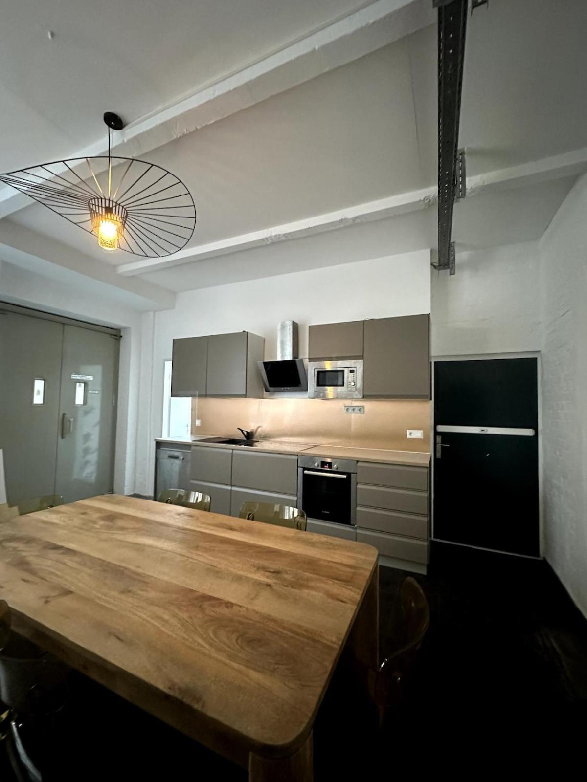 Apartment Cozy Rosy In Vibrant Area 4