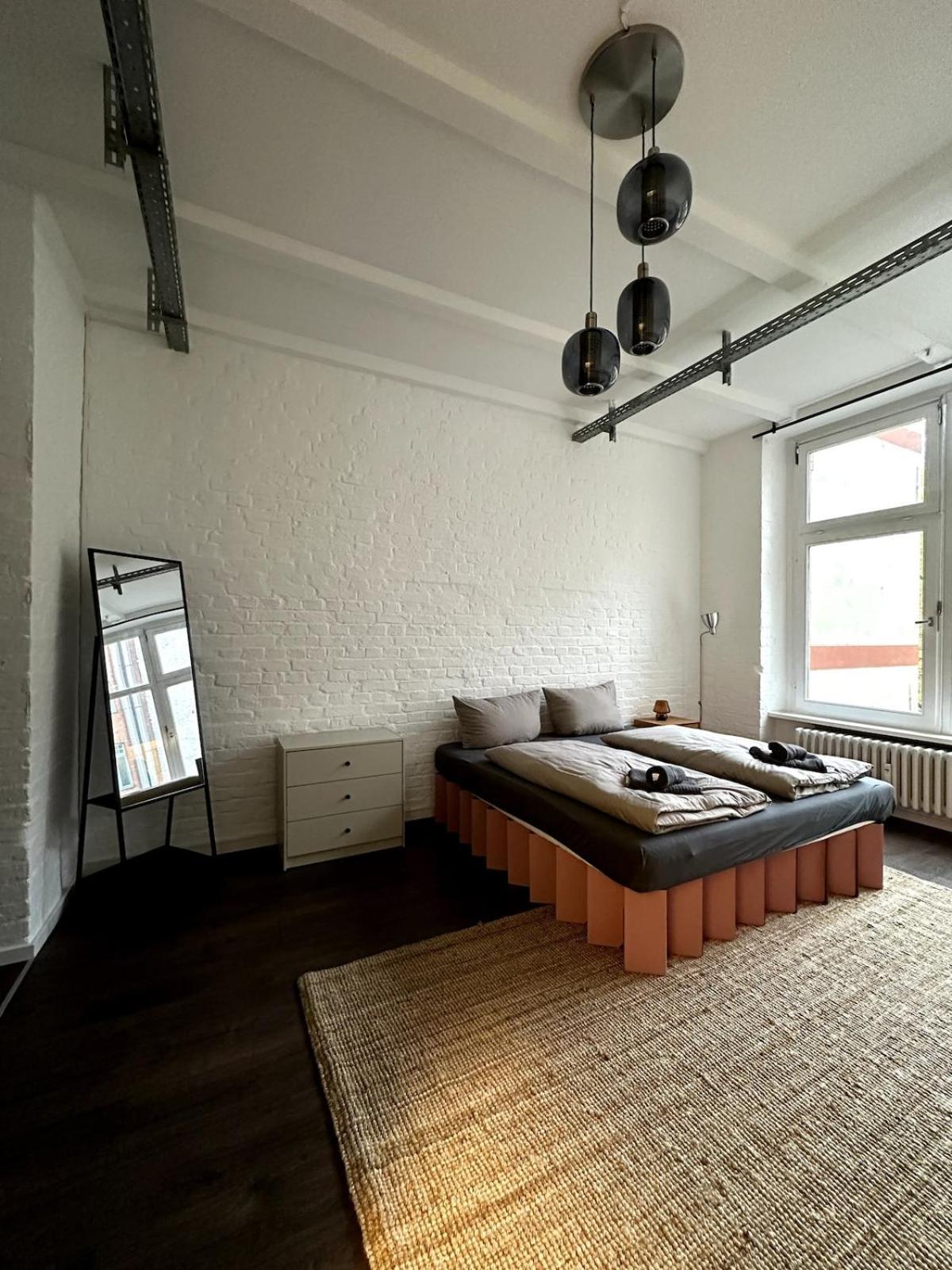 Cozy Rosy In Vibrant Area 4 Apartment Berlin