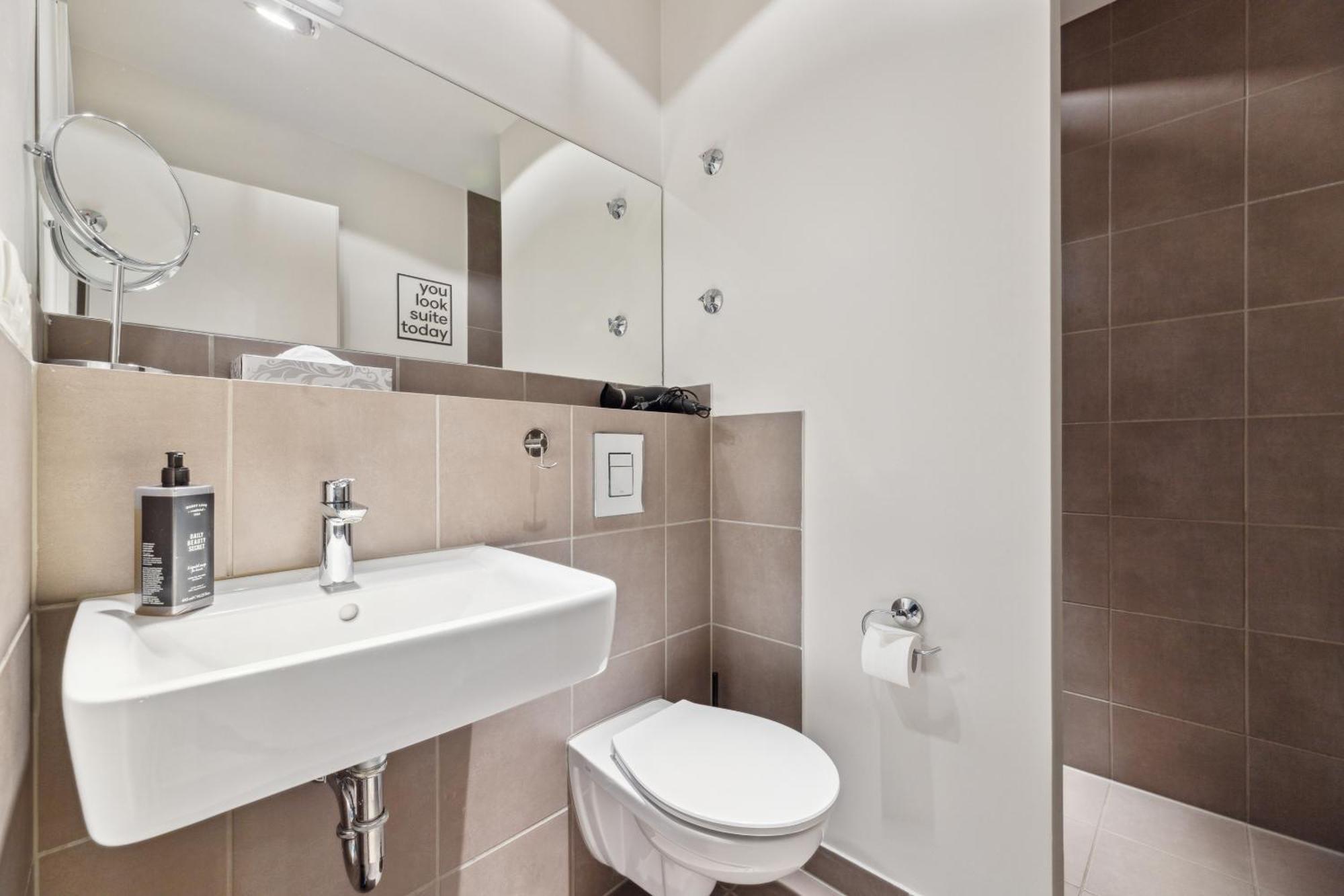 Limehome Prenzlauer Allee - Digital Access Apartment Berlin