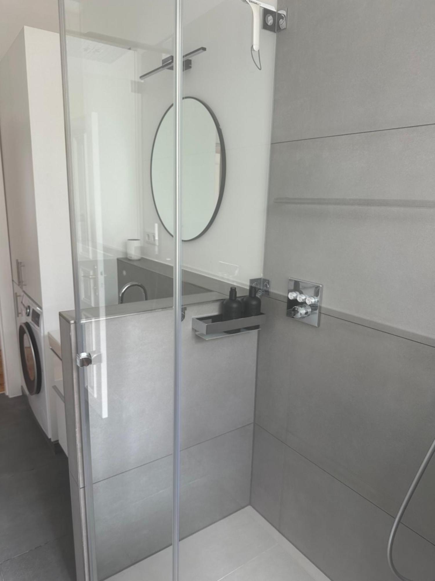 Lejlighed Frisch Sanierte Altbauwohnung Helmholtzplatz