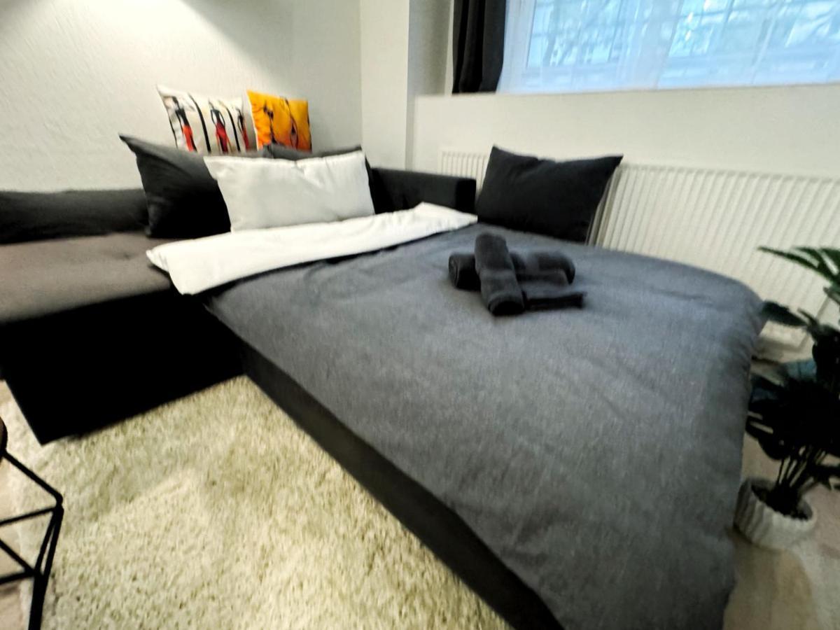 I Spacious 130qm Near Berlins Sights *