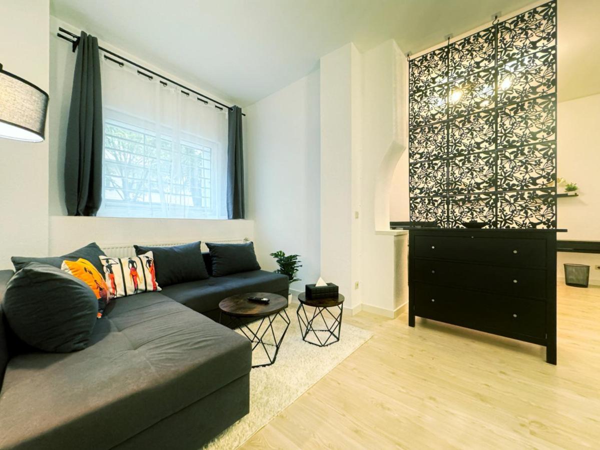 I Spacious 130qm Near Berlins Sights Apartment Berlin