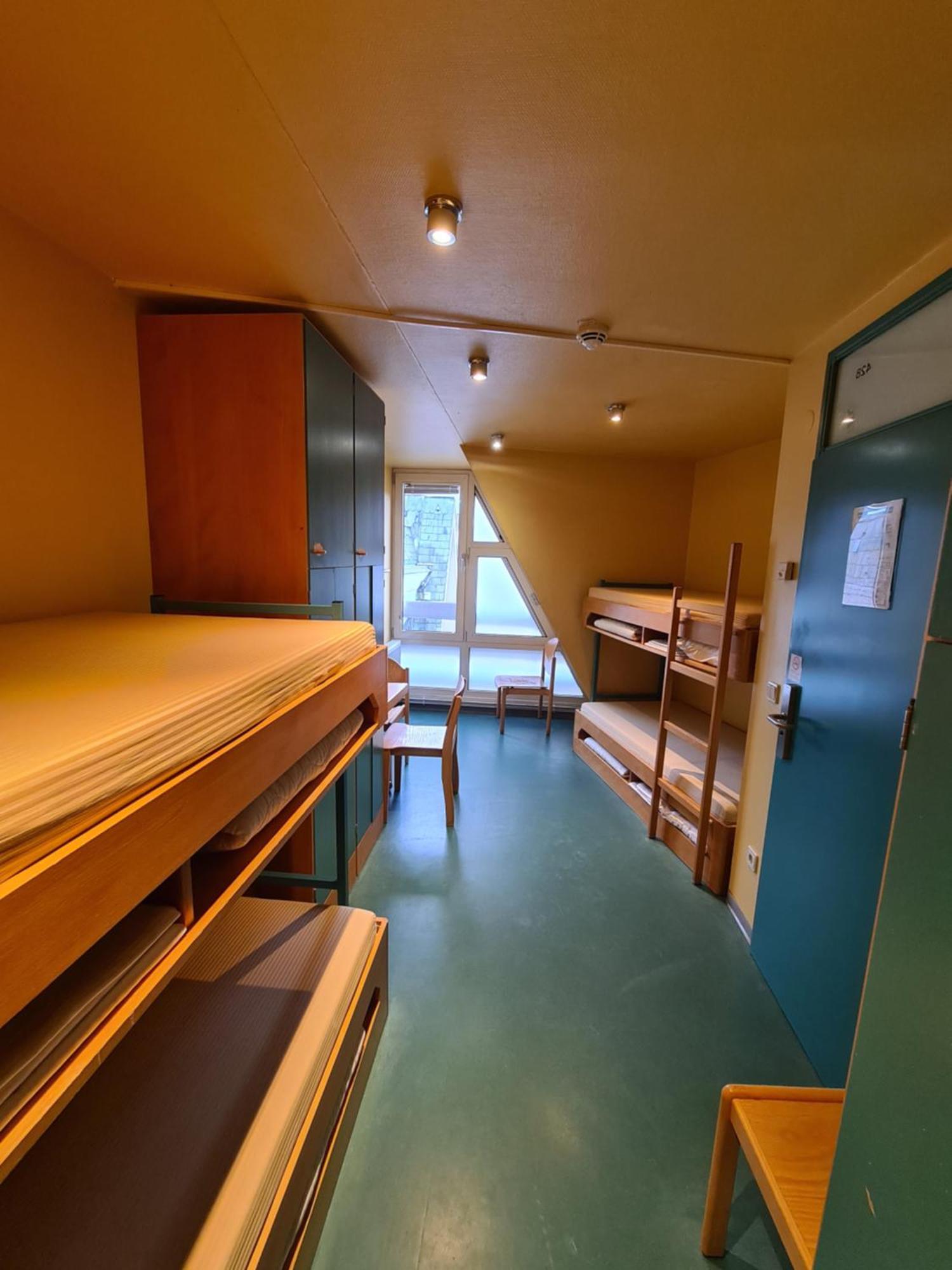 Hostel Jugendgaestehaus St.-michaels-heim