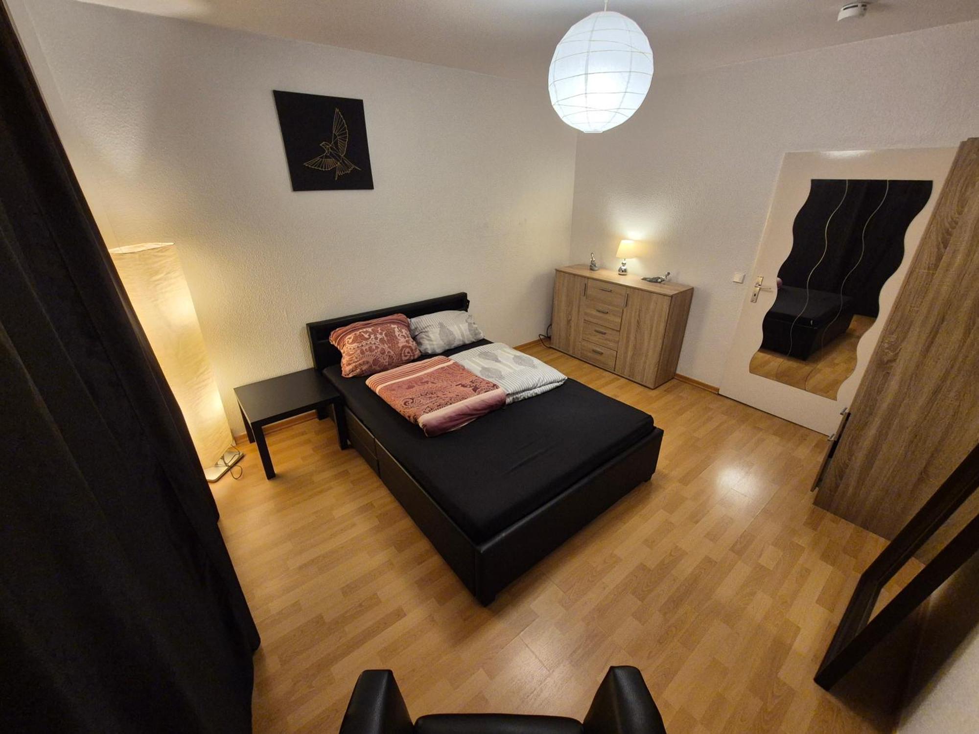 Schoene 3 Schlafzimmer Mit 4 Dopplbetten Apartment Berlin