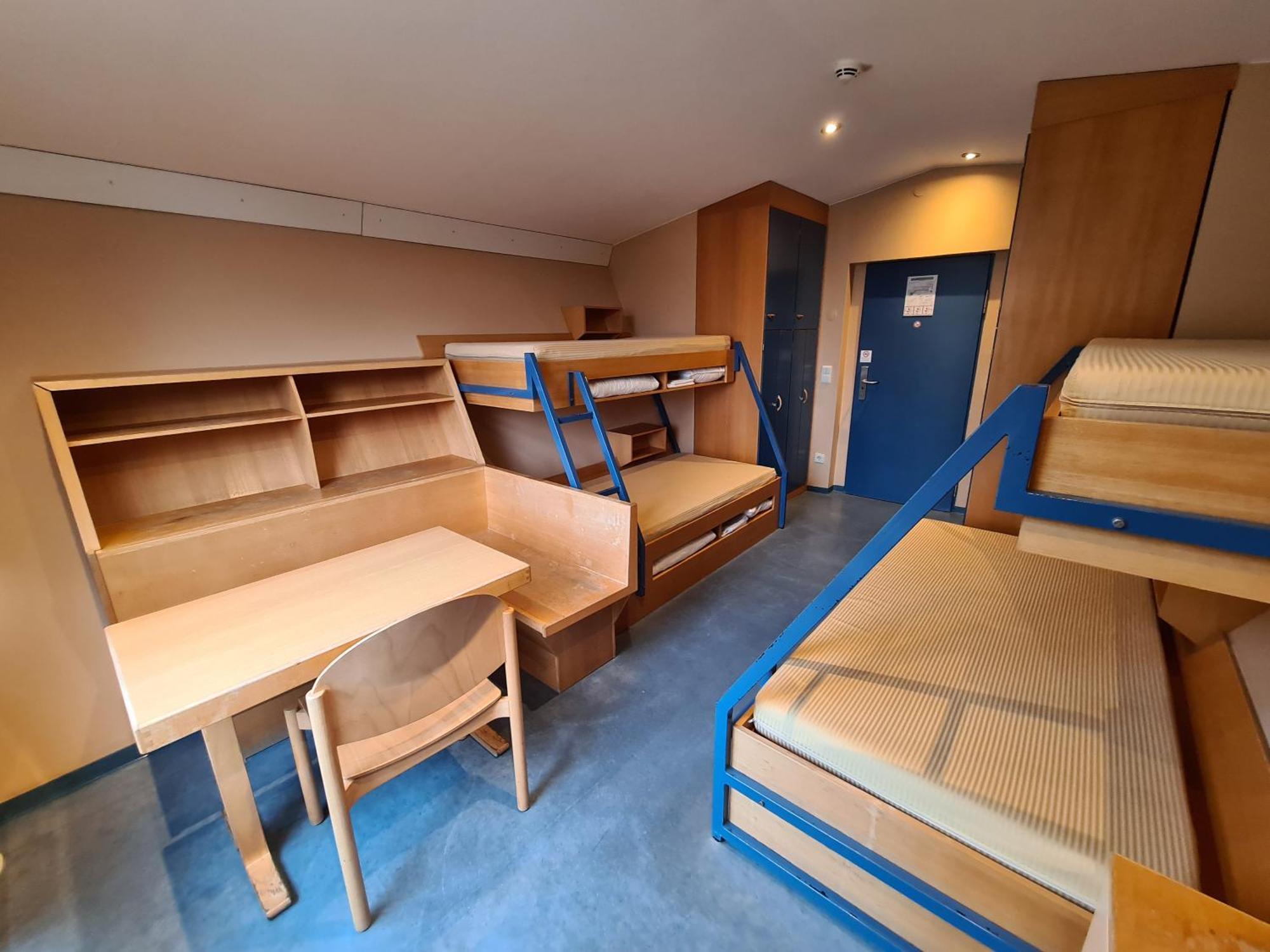 Hostel Jugendgaestehaus St.-michaels-heim