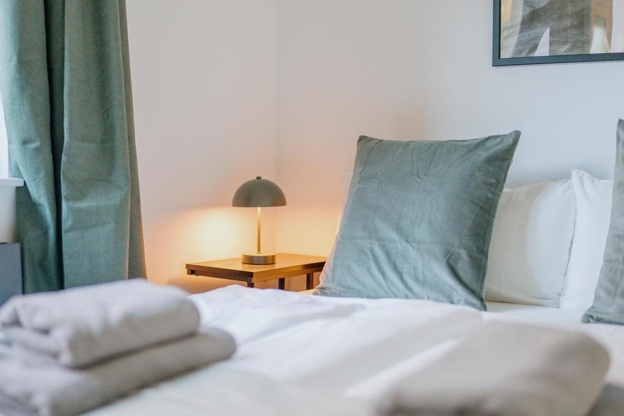 Homely - Loft, Terrace, Near Ostkreuz I Free Parking Berlin