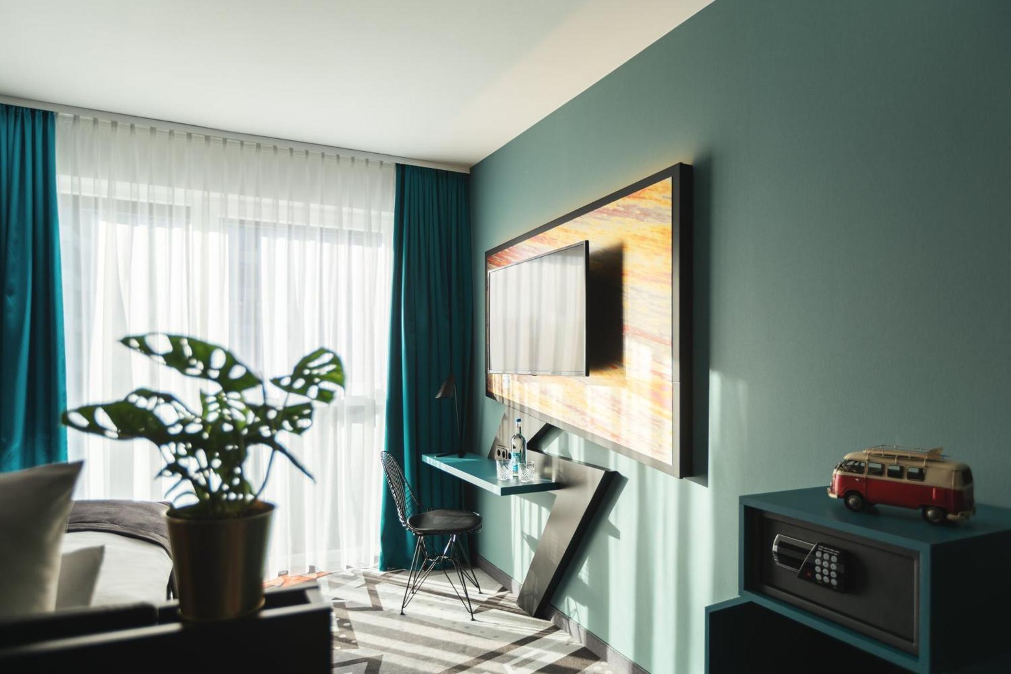 - The Niu, Flash Charlottenburg By Ihg Hotel 3*
