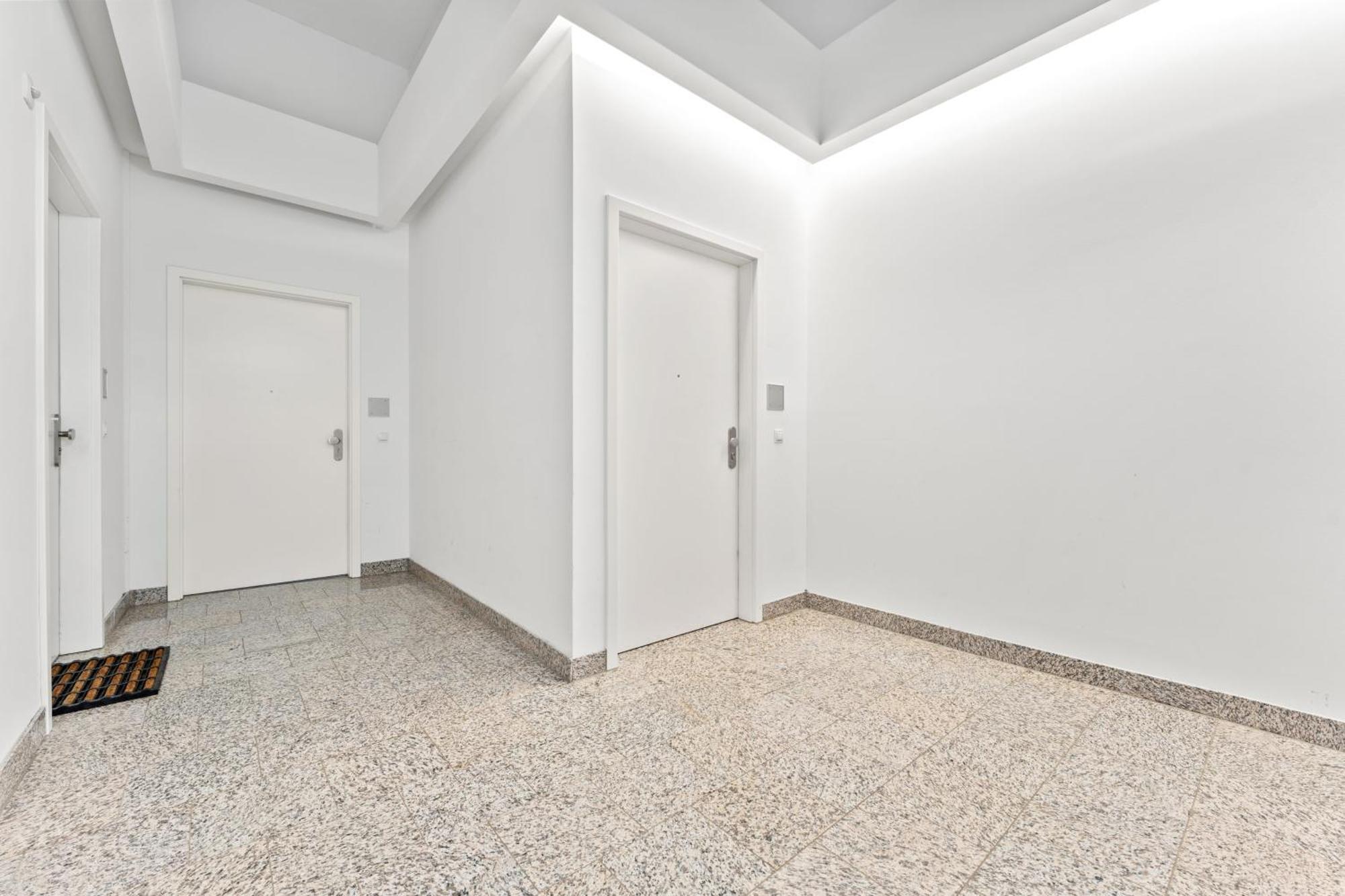 Apartment Mint Ueber Der Stadt Parken Kueche Wifi