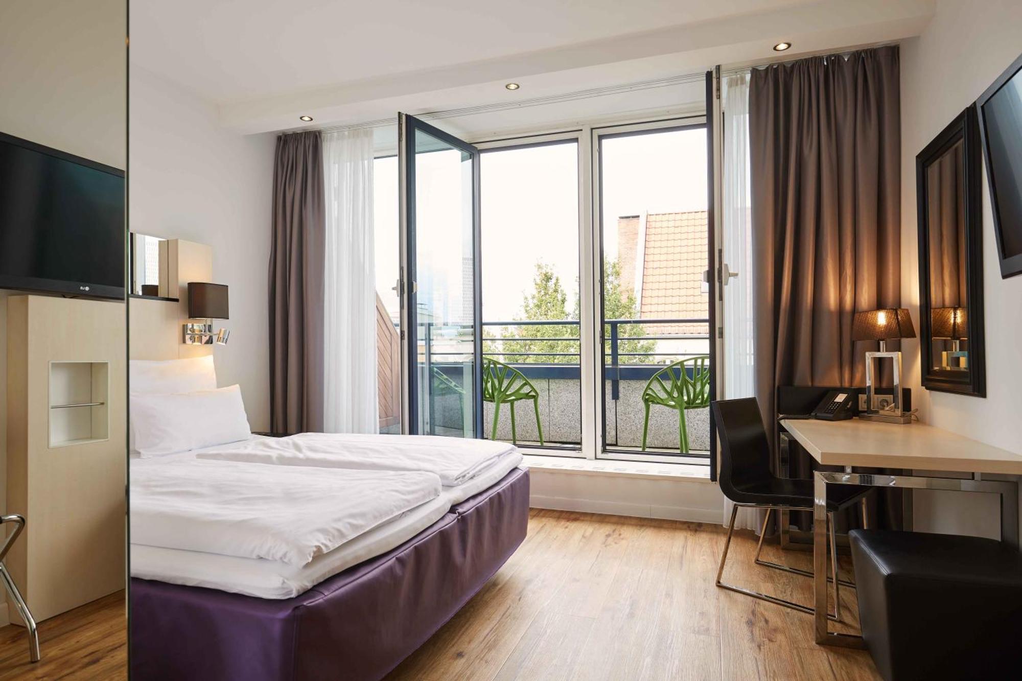 Hotel Scandic Kurfuerstendamm 4*