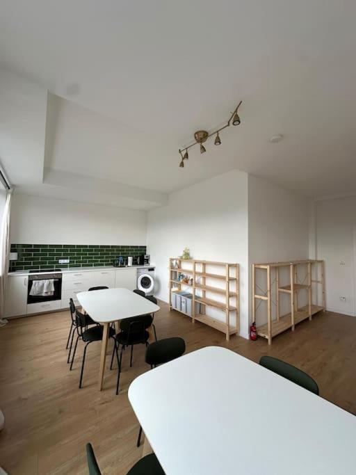 Helles Elegantes In Berlin-schoeneberg Berlin