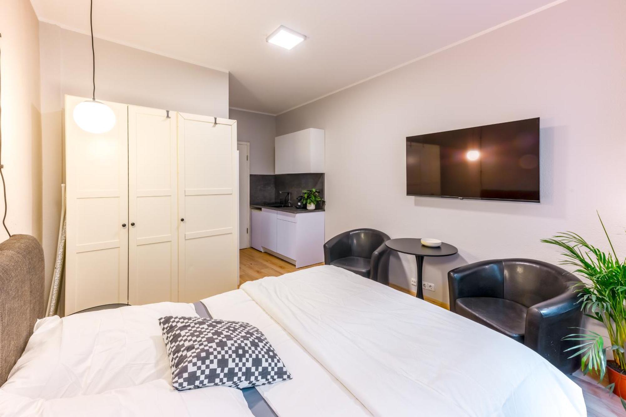Hotel Bh5 Ron *