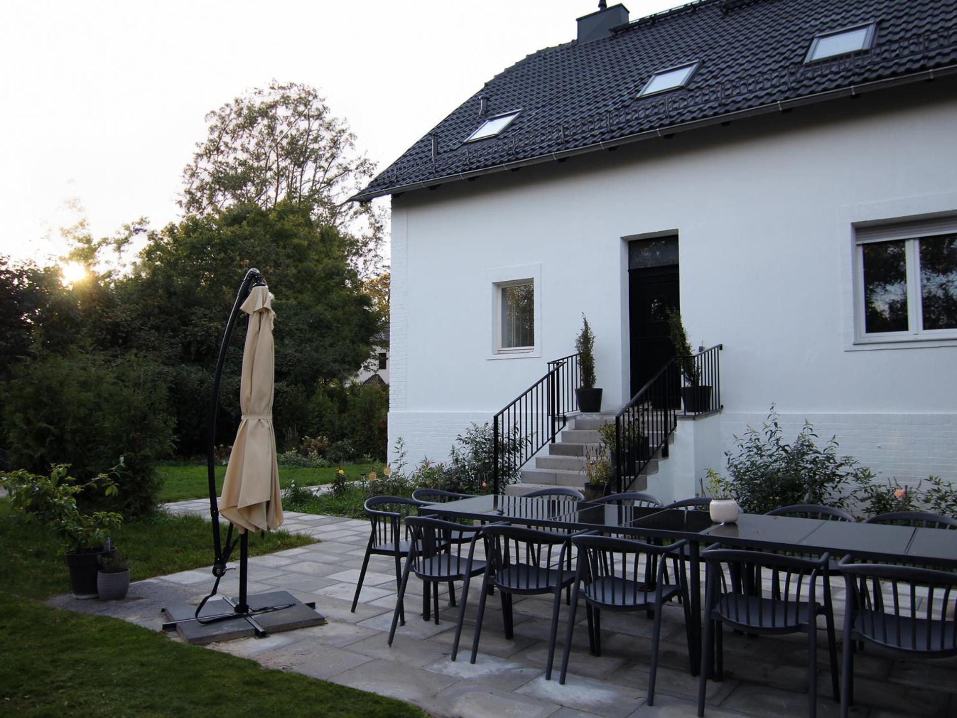 Haus Mit Pool, Garten Und Gym In Berlin