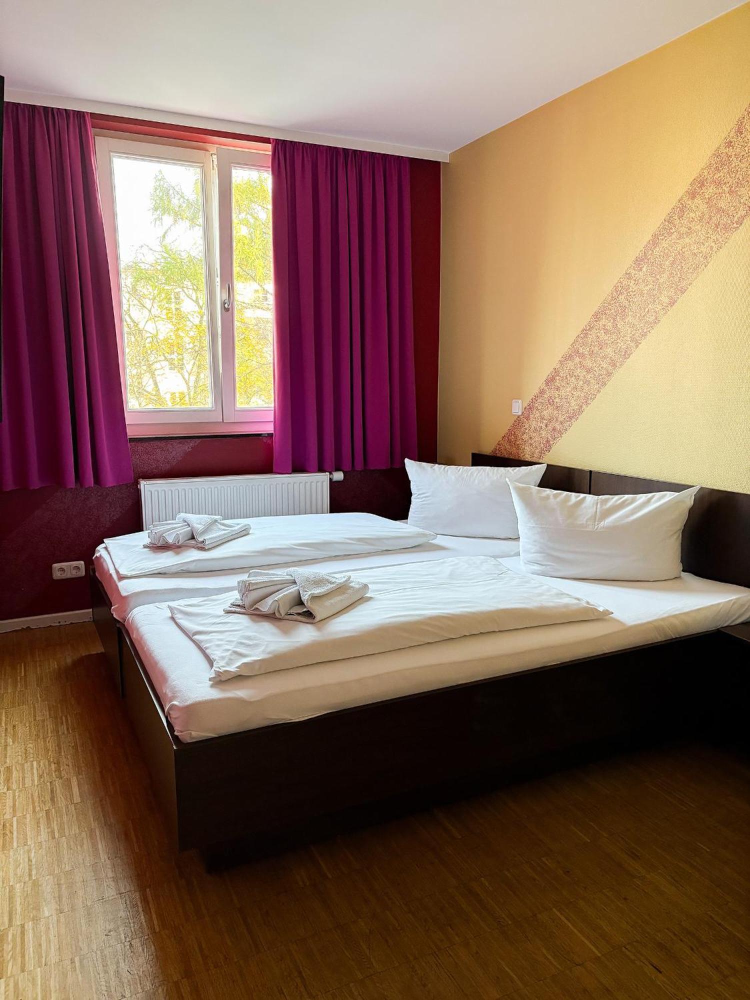 Hotel Holi