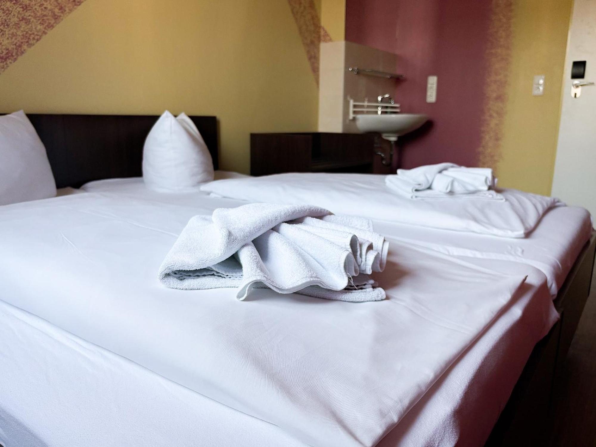 Holi Hotel 3*