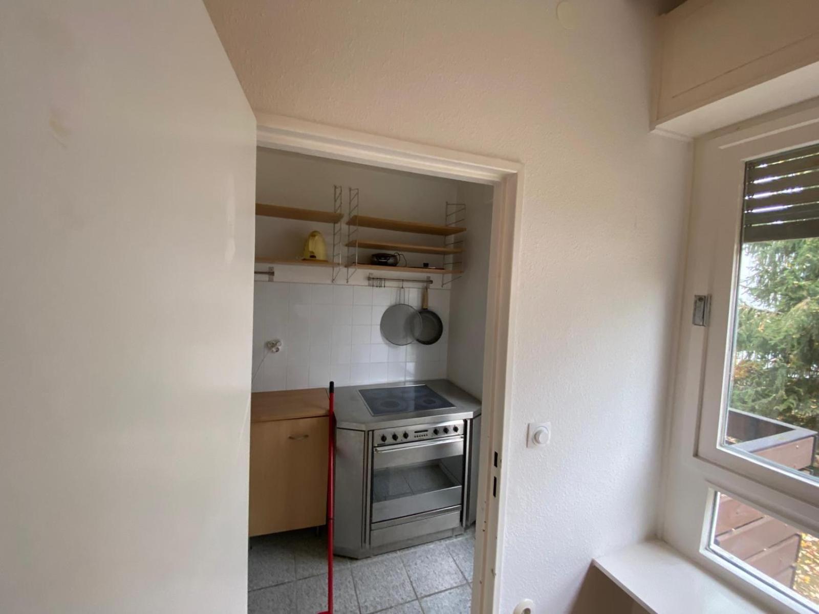 Einzimmerwohnung In Der Naehe Kudamms Und Location Gruenewald Berlin