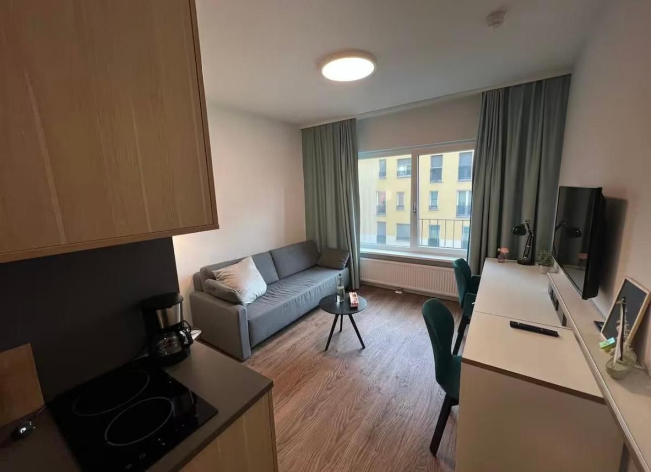Apartment Modern In & Free Gym Access