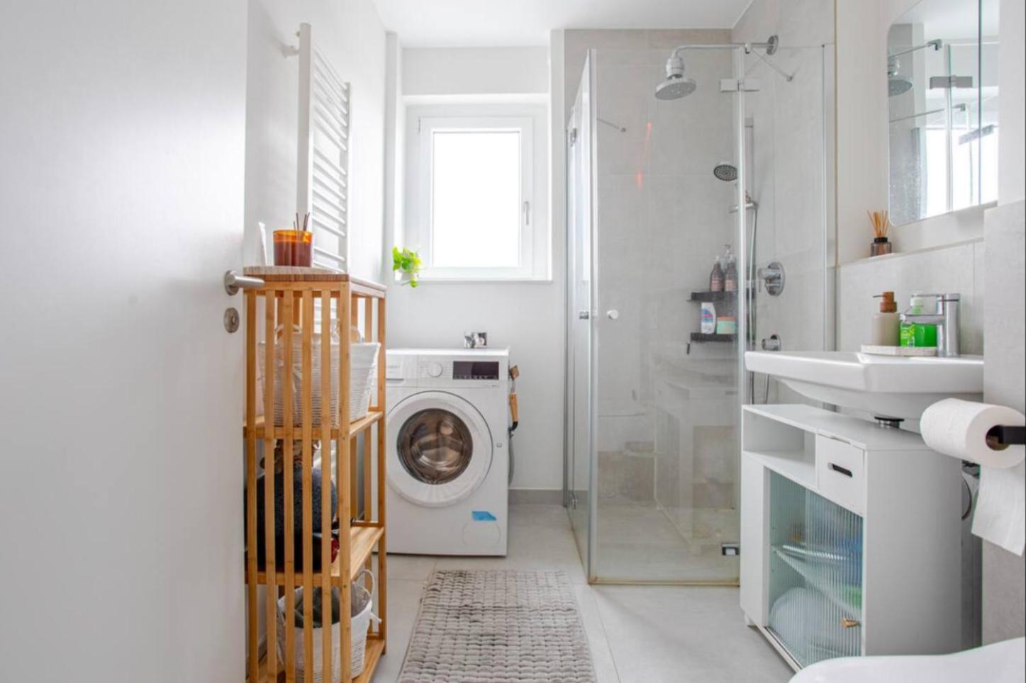 3-room Flat In Near Prenzlauer Berg