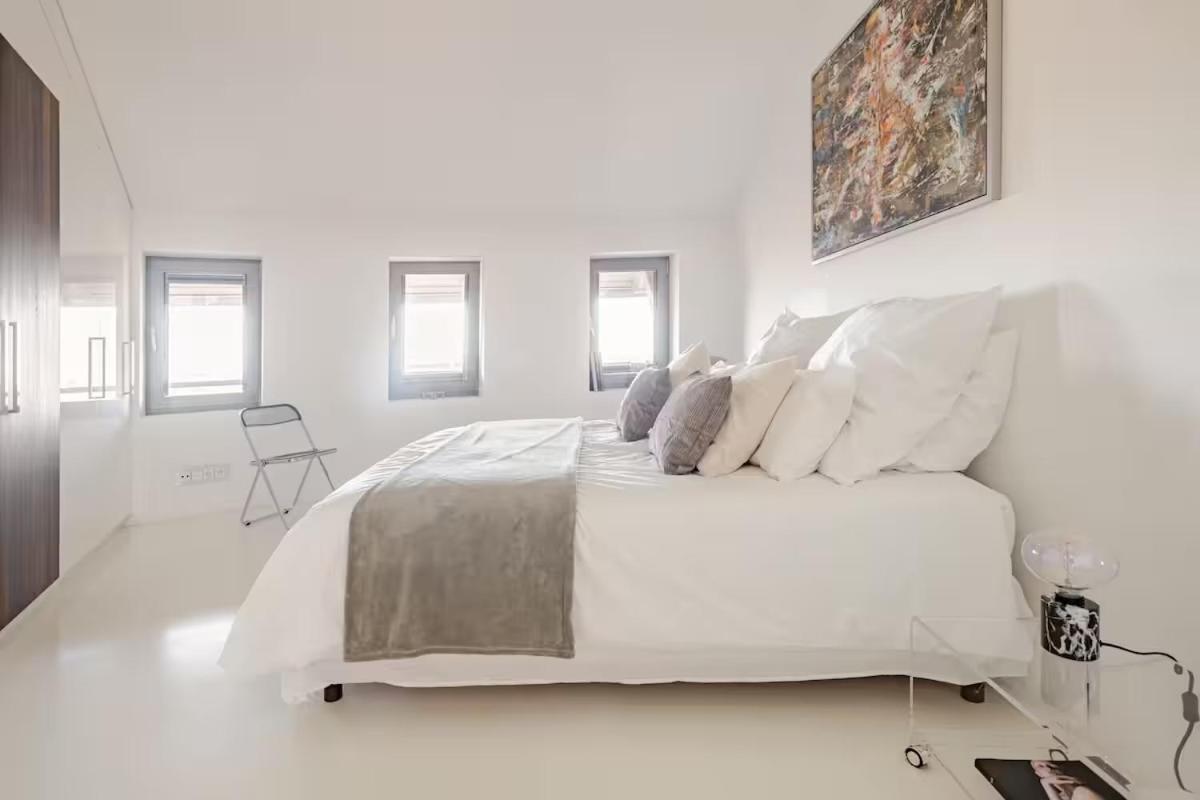 Apartment Water Tower Penthouse *