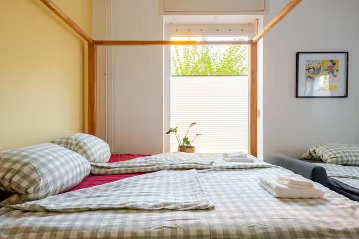 Apartment Modernes In Weissensee Berlin