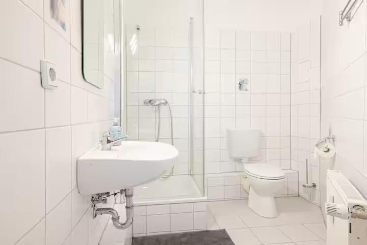 Apartment Modernes In Weissensee Berlin
