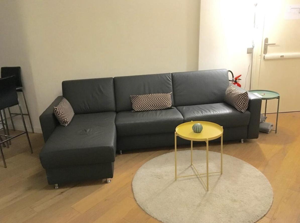 Im Nollendorfkiez, 2 Zimmer, Kueche, Bad,