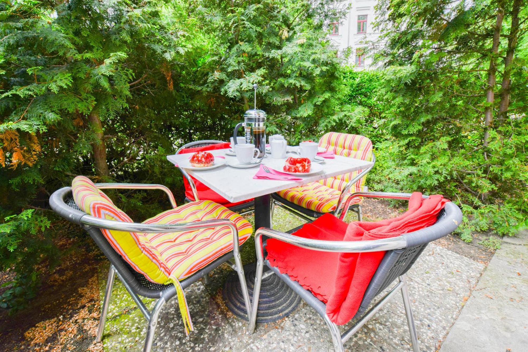 Holiday Berlin Apartments Apartment