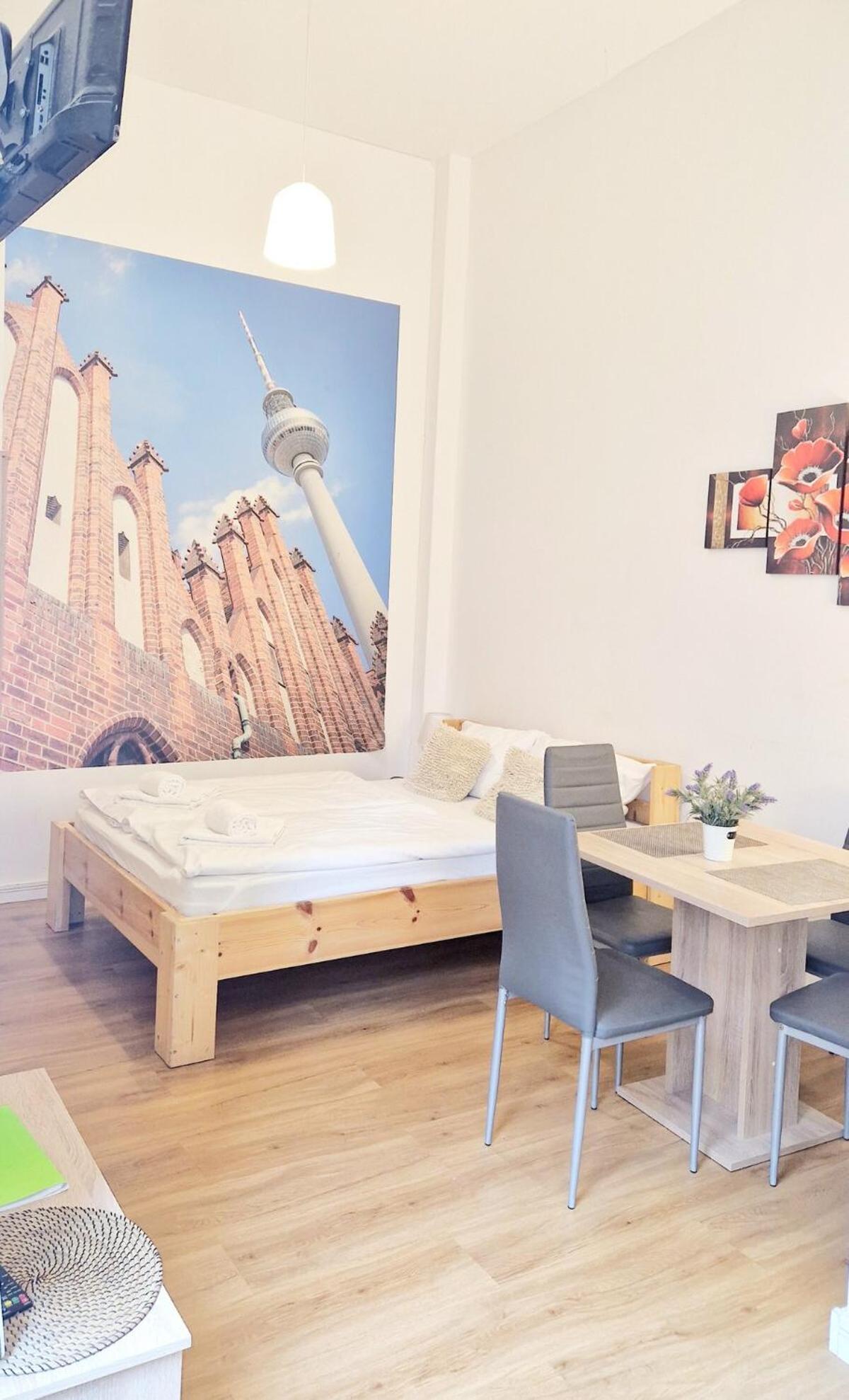 Apartment Km1 Small Two-room With Terrace *