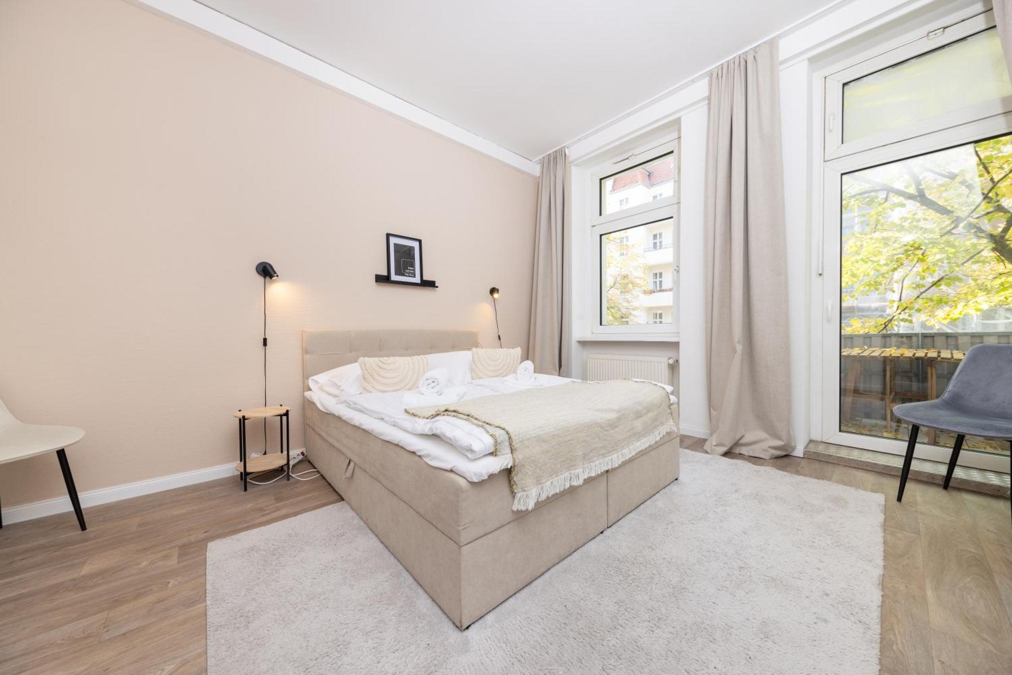4 Grosse Kueche Balkon Am Maybachufer Berlin