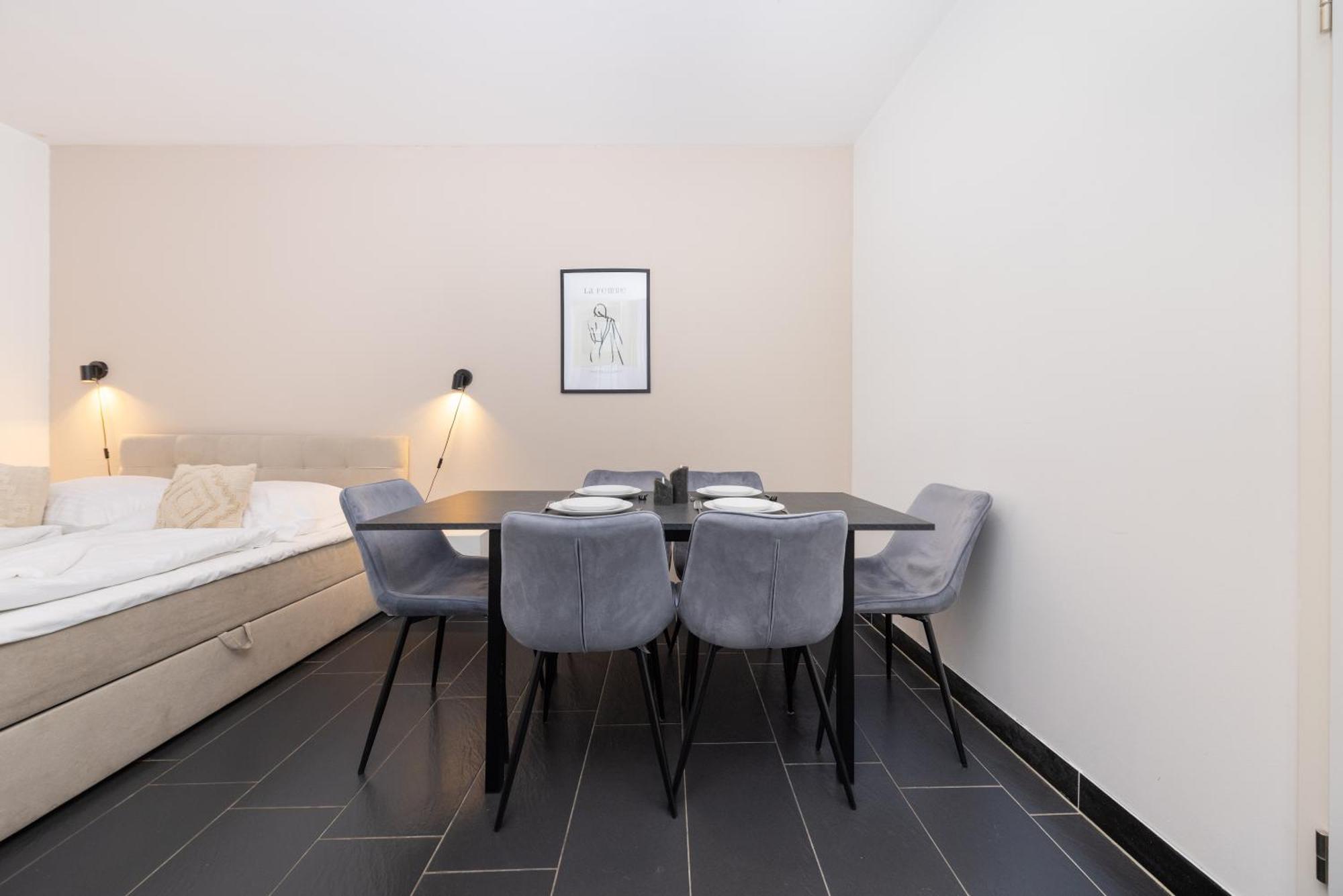 2br Modern Maybachufer Tischkicker