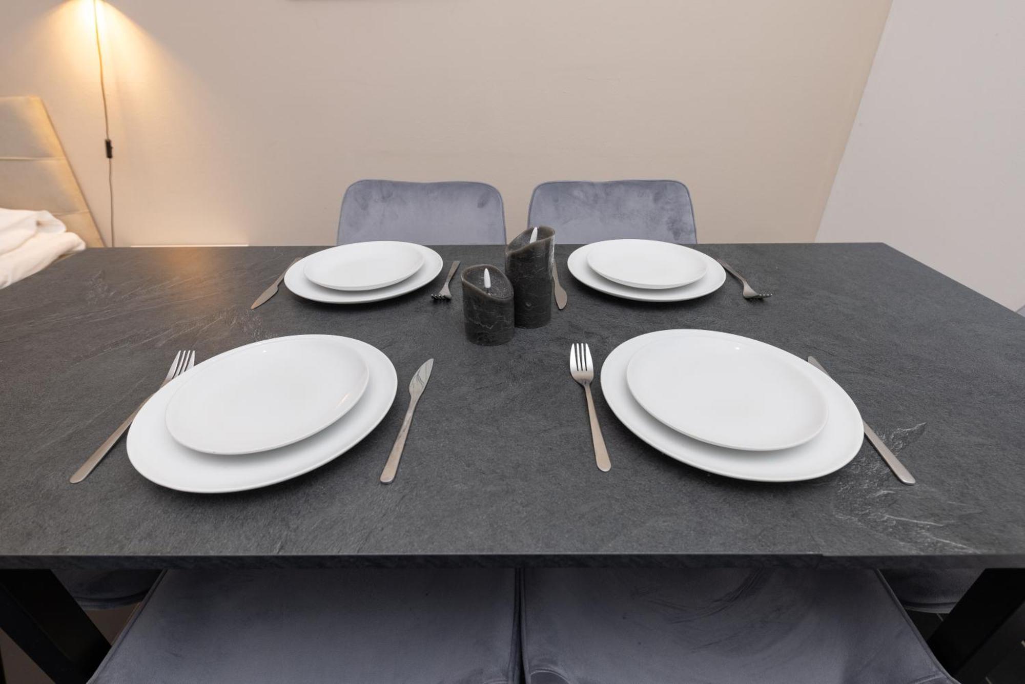 2br Modern Maybachufer Tischkicker Apartment Berlin