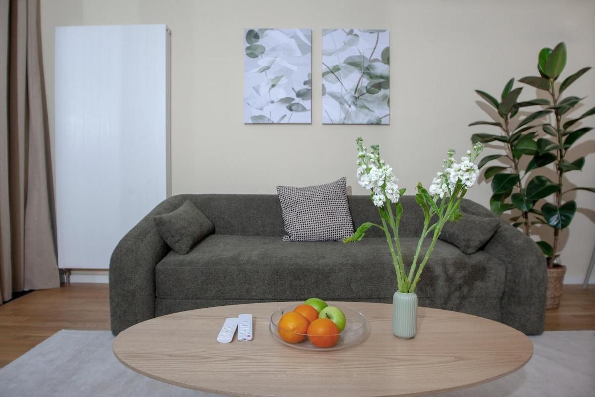 Apartment Hautnah! Designer-apartment An Der Spree Berlin