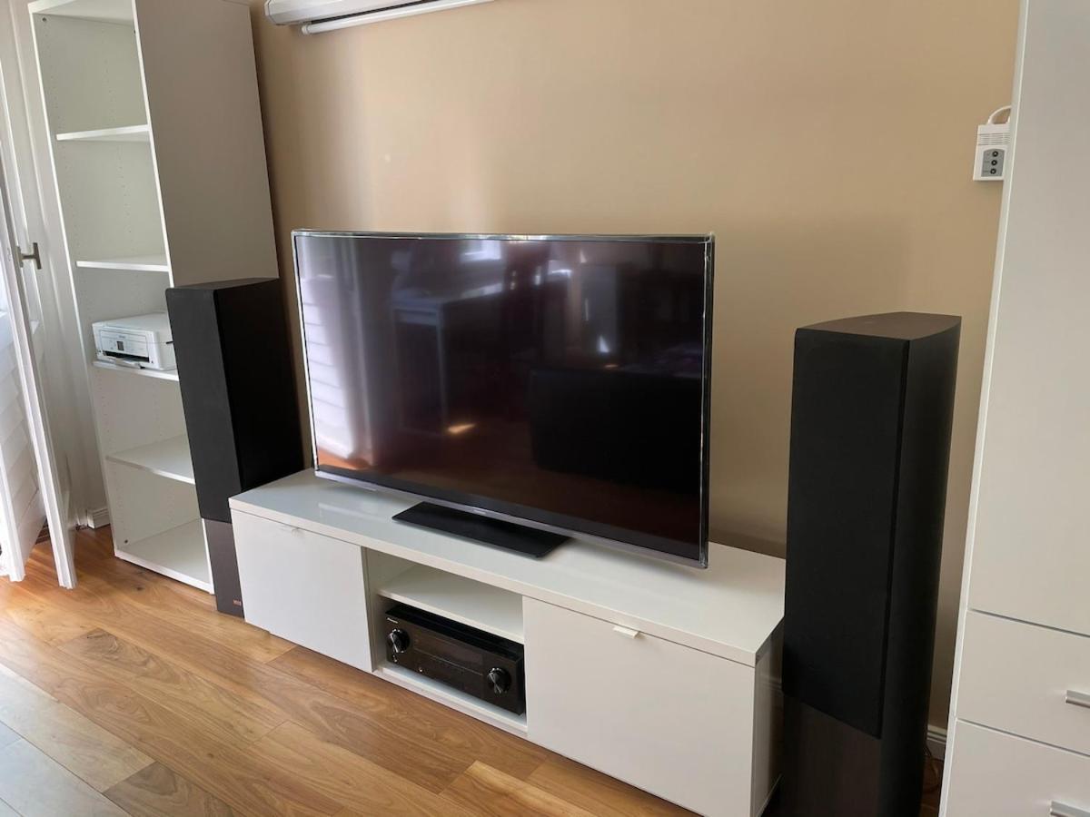 Apartment Modern And Cozy In Good Location Berlin
