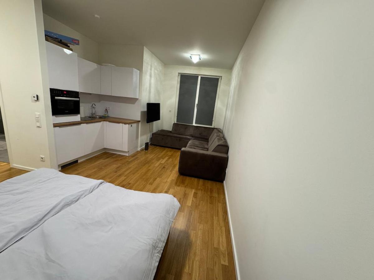 Genthiner 3 * Berlin
