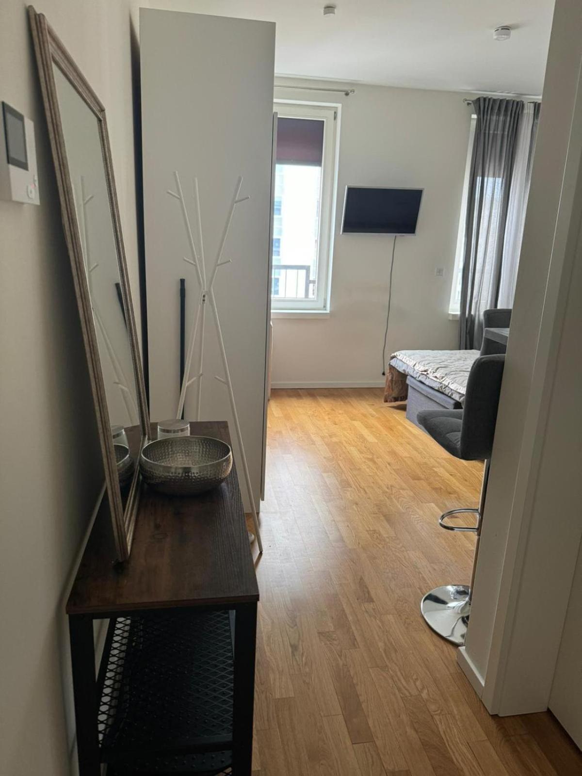Genthiner 1 Apartment