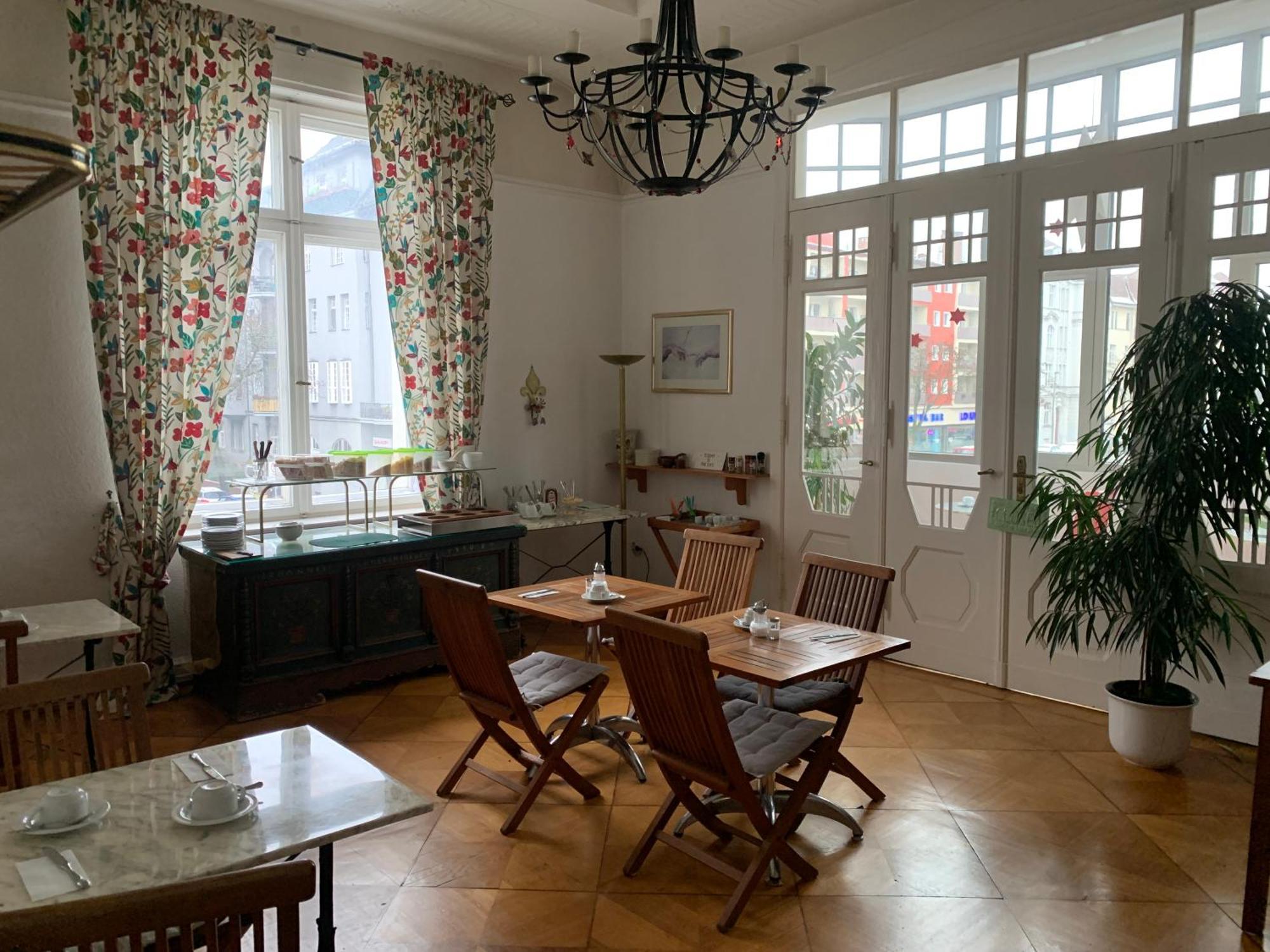Guest house Senta 2*