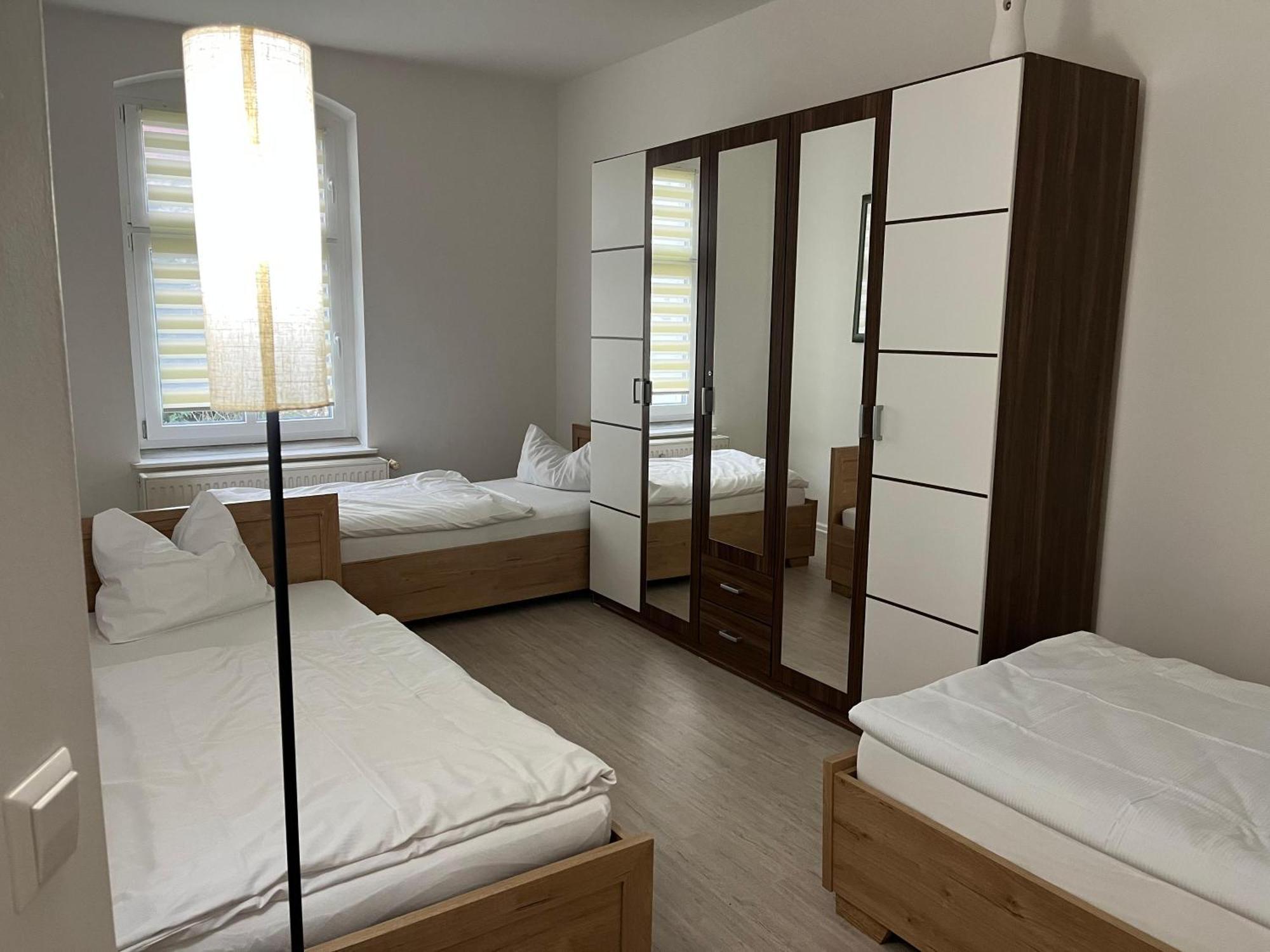 Atze4 Monteurzimmer Fuer 6 Personen *