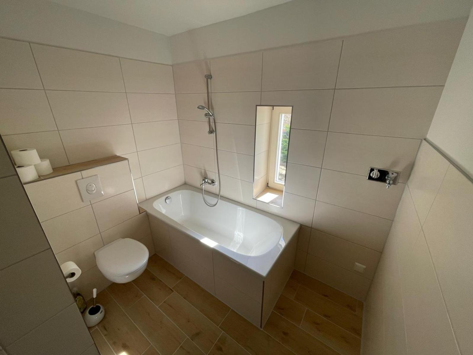 Ferienhaus Atze4 Monteurzimmer Fuer 6 Personen Berlin