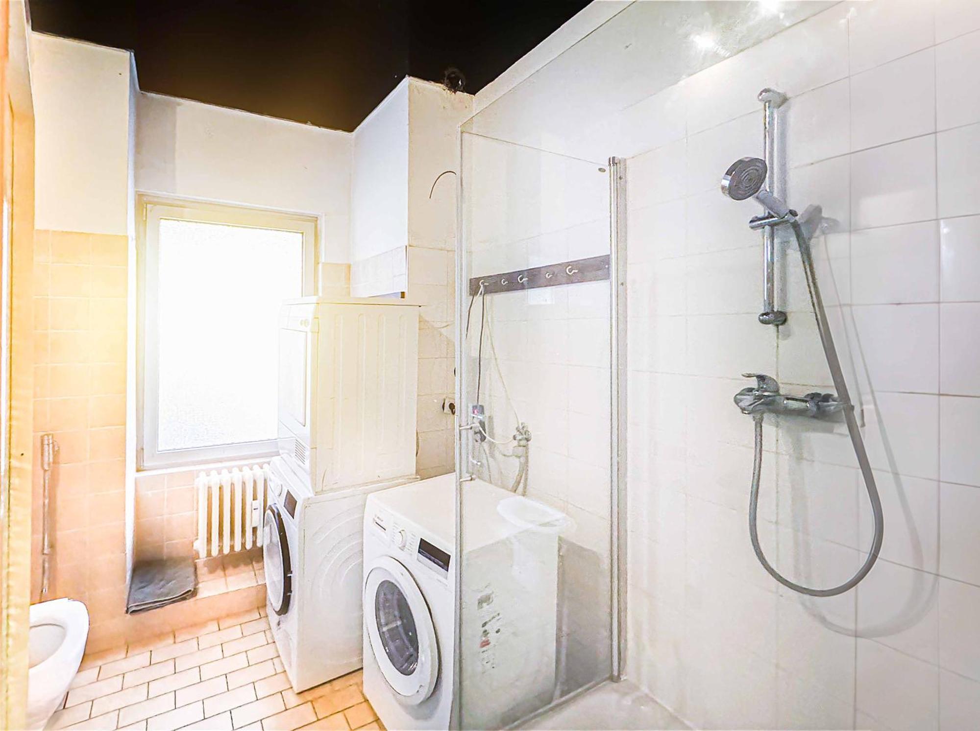 Apartment 200 Qm Loft Am Fluss Fuer Freunde Und Familien !