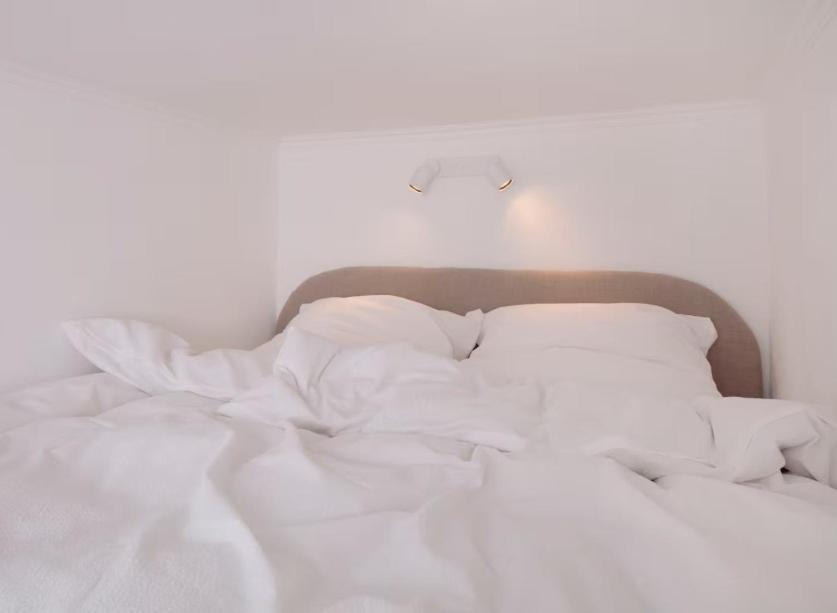 & Residencies Apartment *