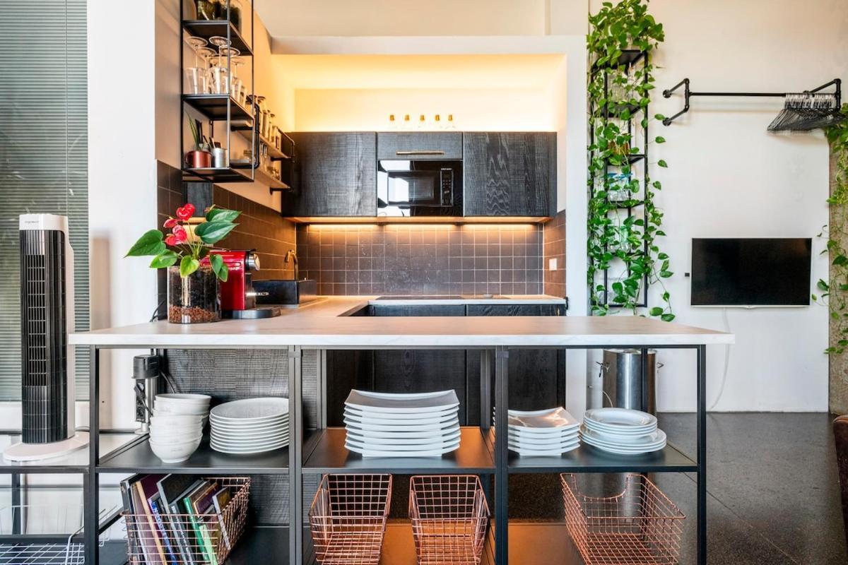 Apartment Loft & Artist In An Industrial Creative Hub Berlin