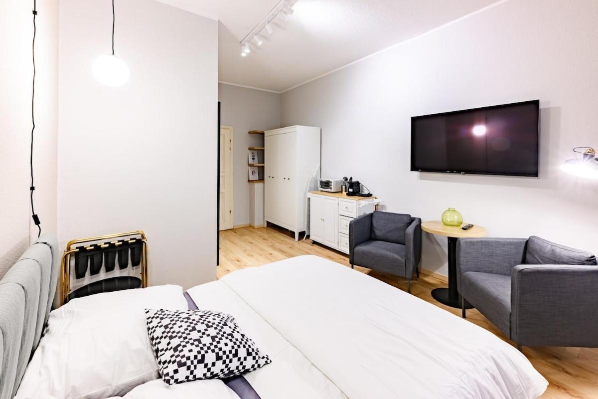 Ground-floor In Pberg Berlin