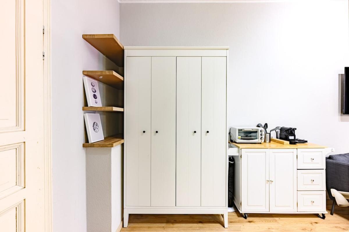 Ground-floor In Pberg Berlin