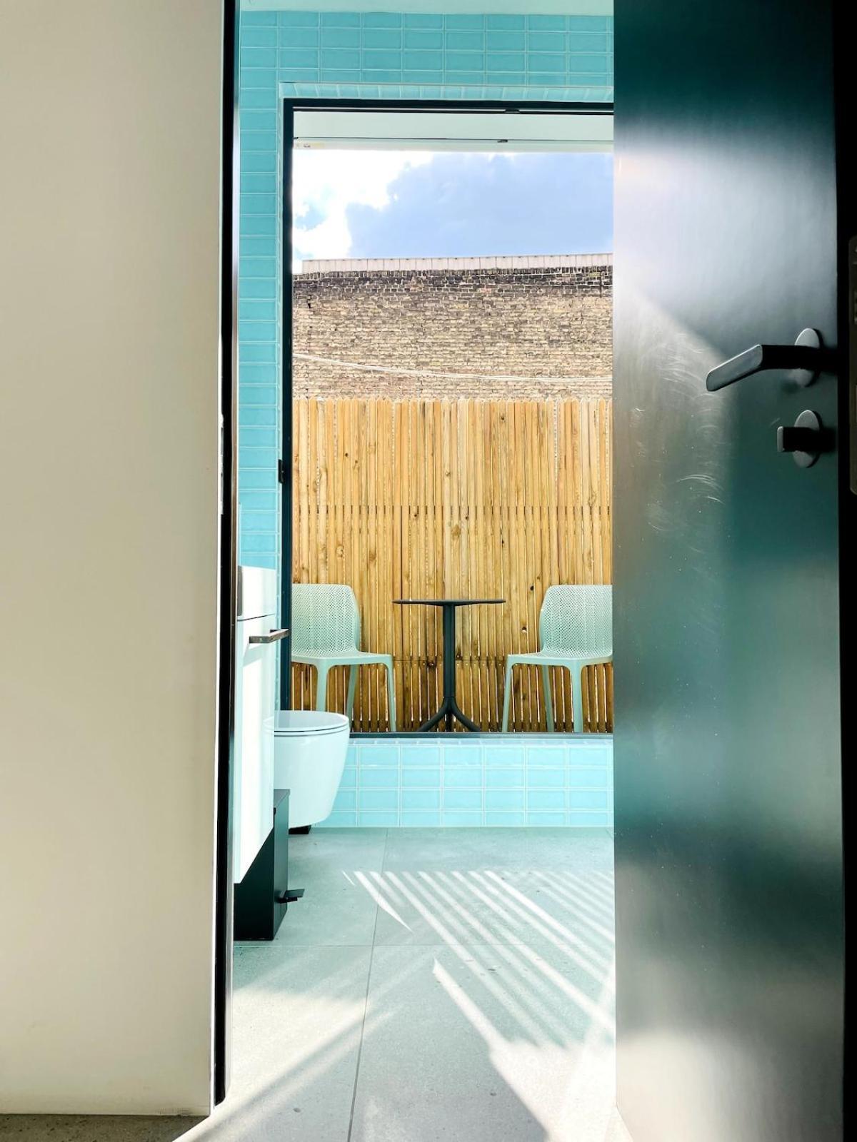 Apartment With A Bathroom And Private Entrance Door *