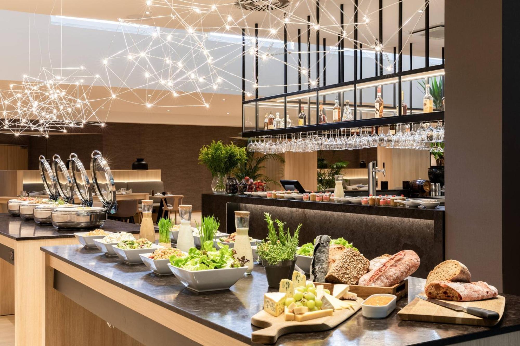Ac By Marriott Humboldthain Park Hotel