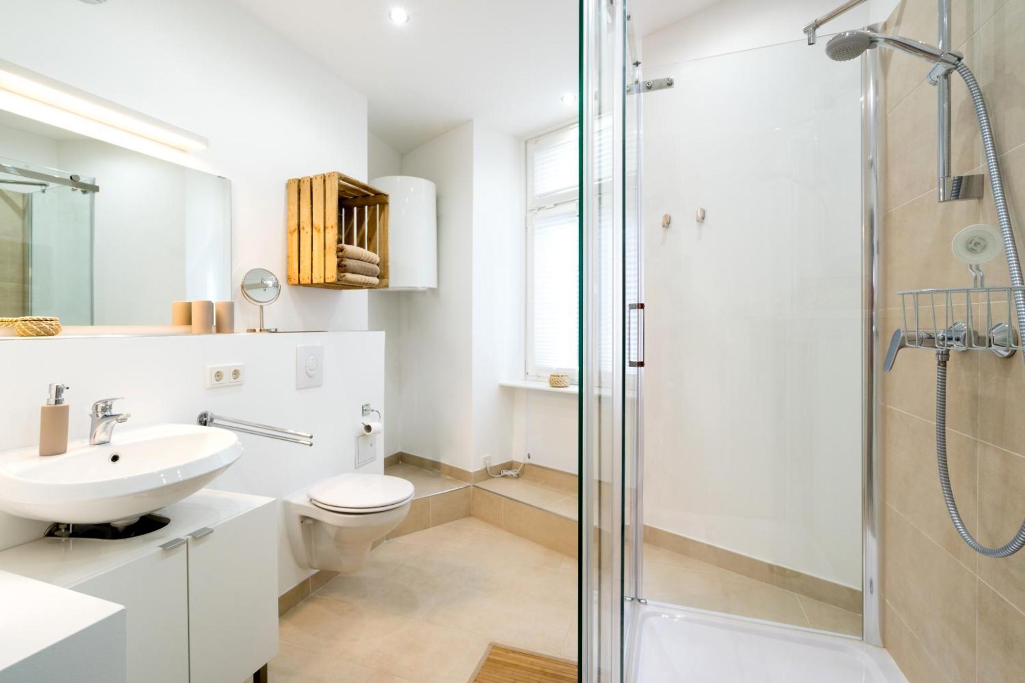 The Lachmann Vh, 2br One Living Up To 6 People *